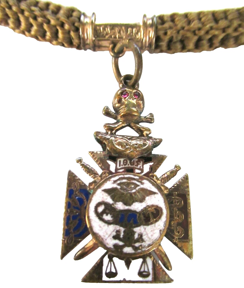 Oddfellows Mourning Enamel Skull & Crossbones Medal Genuine Hair Watch Fob - Image 2 of 4