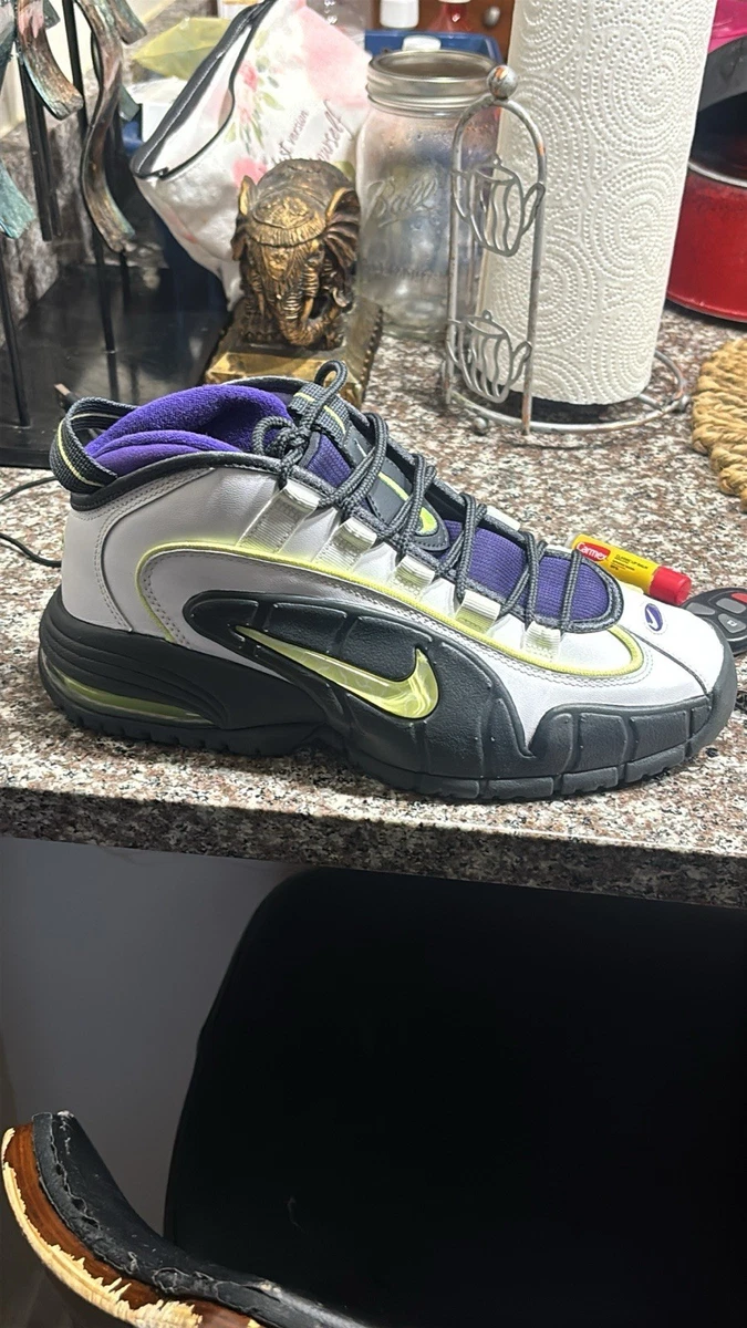 ナイキ AIR PENNY 1 (新品 30CM) Amazon.com | Nike Air Max Penny Men's Shoes (FZ4043-100, White