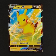 Pokémon TCG Pikachu V Fusion Strike 086/264 Holo Ultra Rare