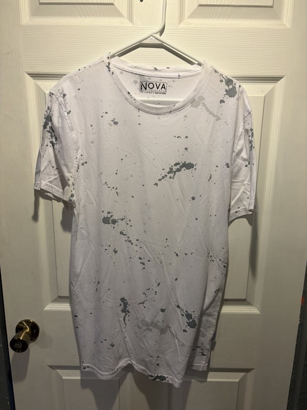 Nova T-shirt Size XL White