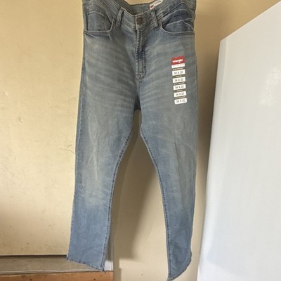 Wrangler Five Star Men s Slim Fit Straight Leg Stretch Denim Jeans Light Wash