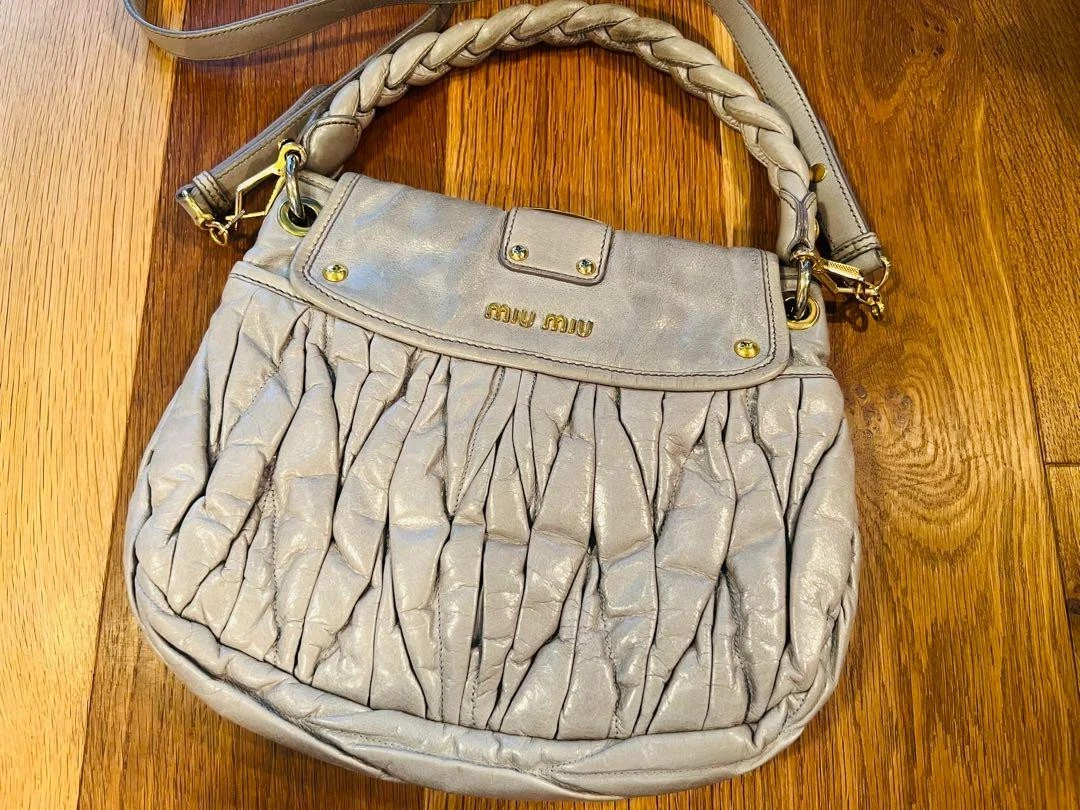 Borsa a tracolla Miu Miu Matelasse borsetta pelle lino beige USATA originale #S2278