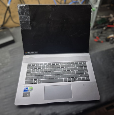 MSI Creator Z16 A11UET MS-1571 | i7-11800H | 8GB RAM | NO SSD | RTX 3060 AS IS