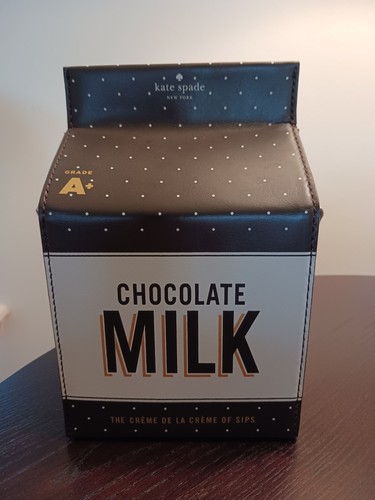 KATE SPADE CREME DE LA CREME chocolate milk carton 3D Novelty Purse HTF