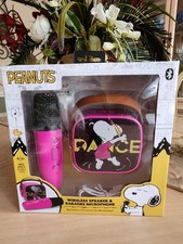PEANUTS SNOOPY WIRELESS SPEAKER  KARAOKE MICROPHONE DANCE PINK VERSION NEW
