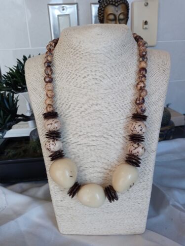  Tagua Nut Organic Necklace Chunky, Artisanal Handmade Vegan made in Ecuador - Picture 1 of 5