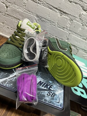 Size Nike Dunk Low SB Special Box x Concepts Green Lobster 2018