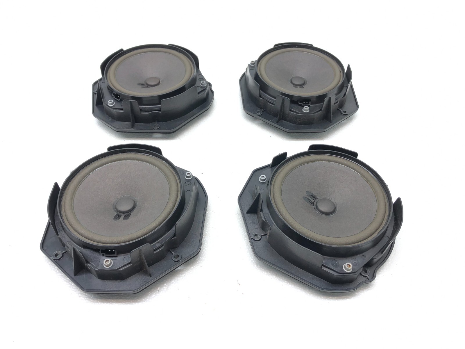 2014-2019 MASERATI GHIBLI SQ4 DOOR SPEAKERS SET X4 OEM.