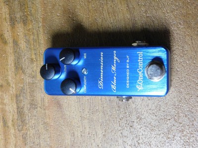 One Control Dimension Blue Monger Modulation Pedal New Old Stock !