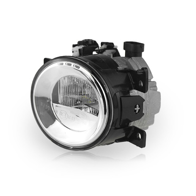 Right Fog Light For Infiniti 2014+ Q50 2015 2016 2017 QX60 QX80 2015