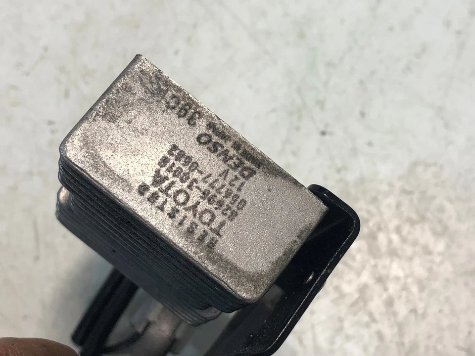 Unidad de resistencia Lexus GS300 1999-2004 P: 82695-30010 garantía OEM Foto 4 de 4