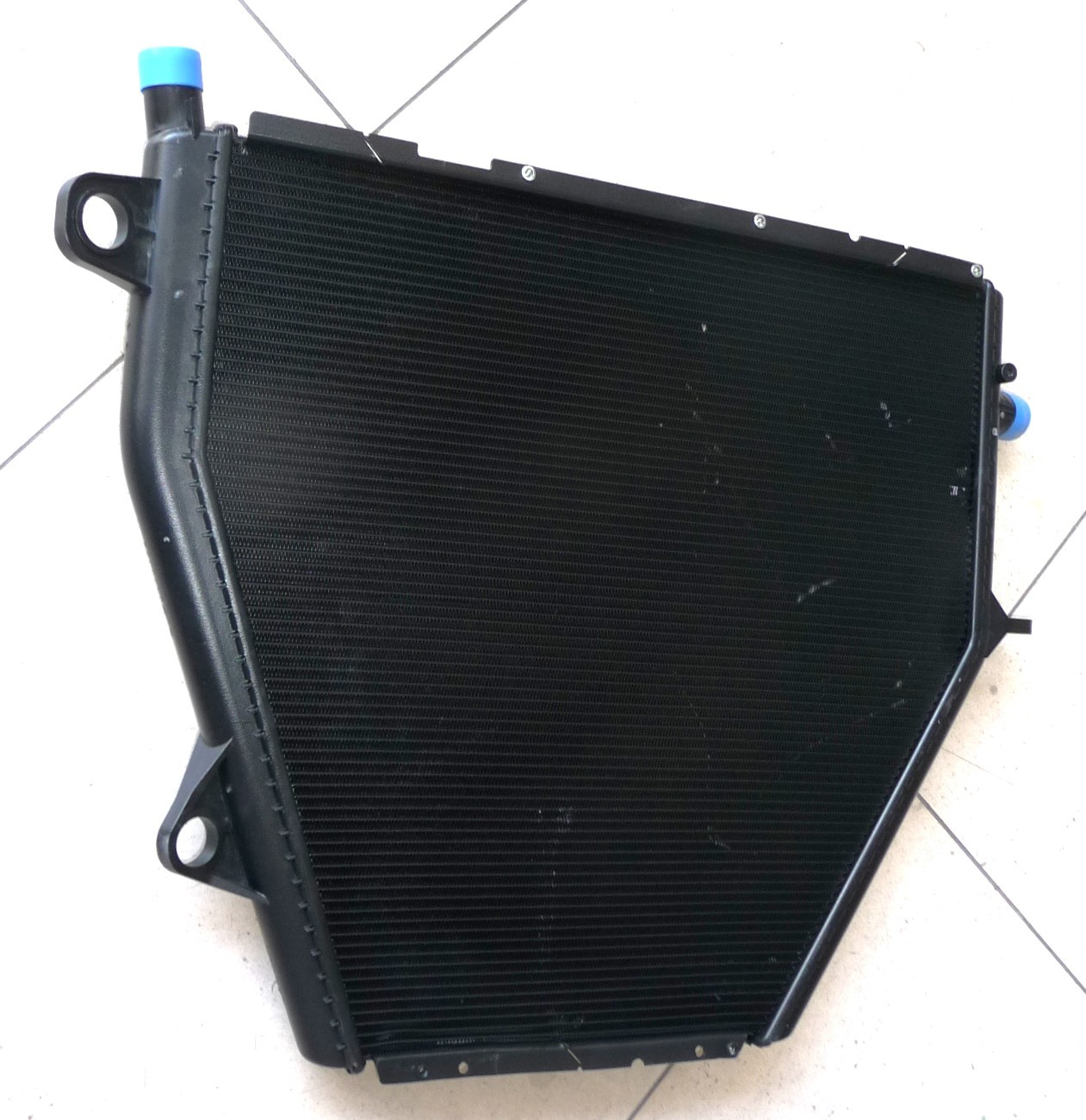 2022-2025 Ferrari 296 GTB GTS Left Water Cooler Radiator 884487 OEM