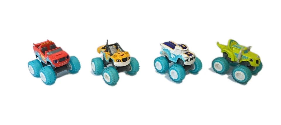 4× Blaze And The Monster Machines Trucks Bundle Diecast Cars Water Wheels RARE - Image 2 of 4