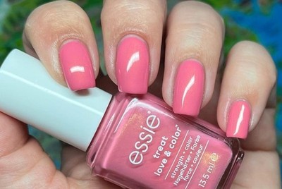Essie treat love & color,  Nr. 162 punch it up, Pink Schimmer, 13,5ml, Neu.