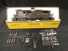 AMERICAN MODELS  GP-9  N&W