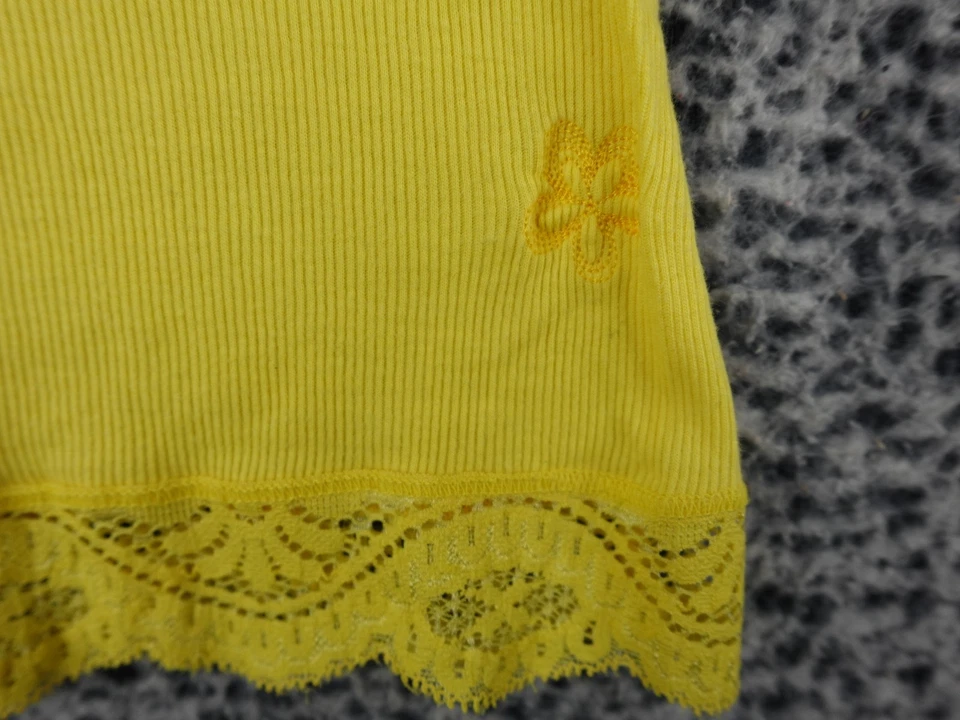 Kirra Tank Top Women XS Yellow Lace Tight Y2K Cami Babydoll - Image 4 of 4