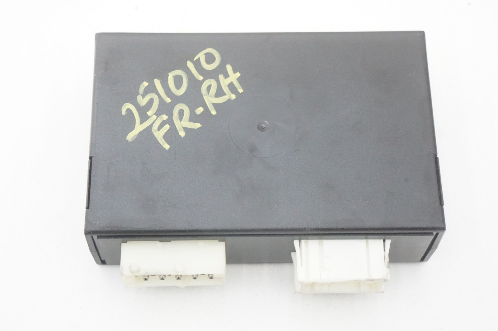 EDC-K Electronic Dampening Control Module 37156779672 Rolls Royce Phantom Vii 06