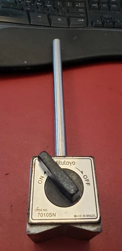 USED Mitutoyo 7010SN WITH POLE NO CLAMP  ( C2-2C)