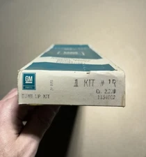 NOS GM Chevrolet 1969-1970 Chevy V8 Engine Tune-Up Kit #1154002 / #1R / #R44