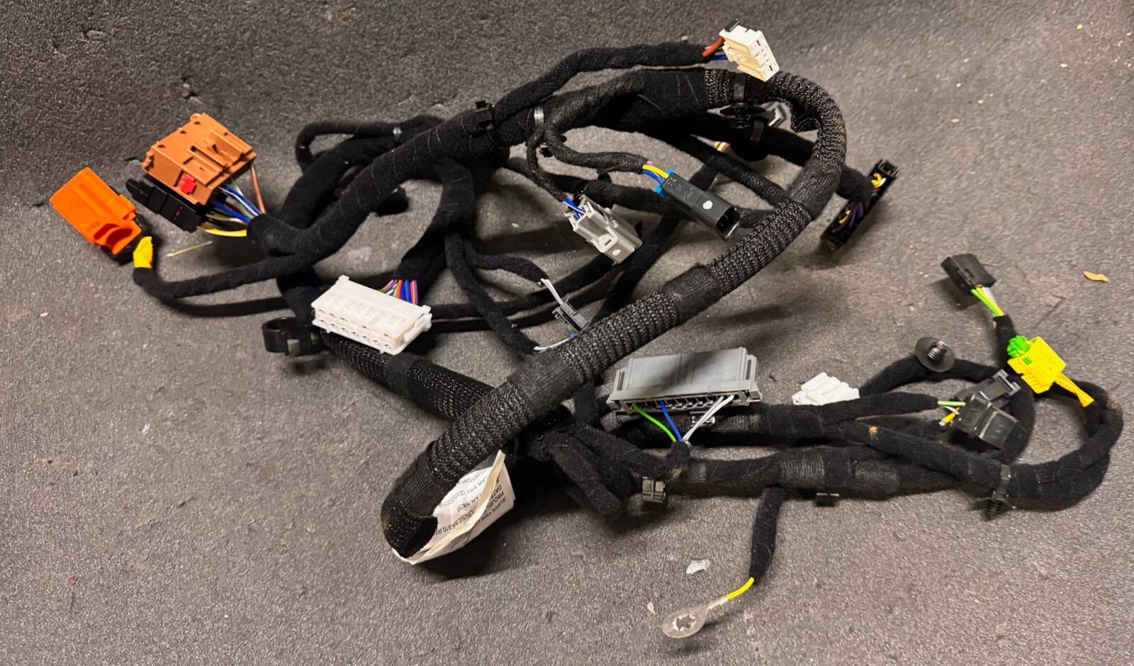 2014-2020 Maserati Driver Left Front Seat Track Harness 670007808 OE