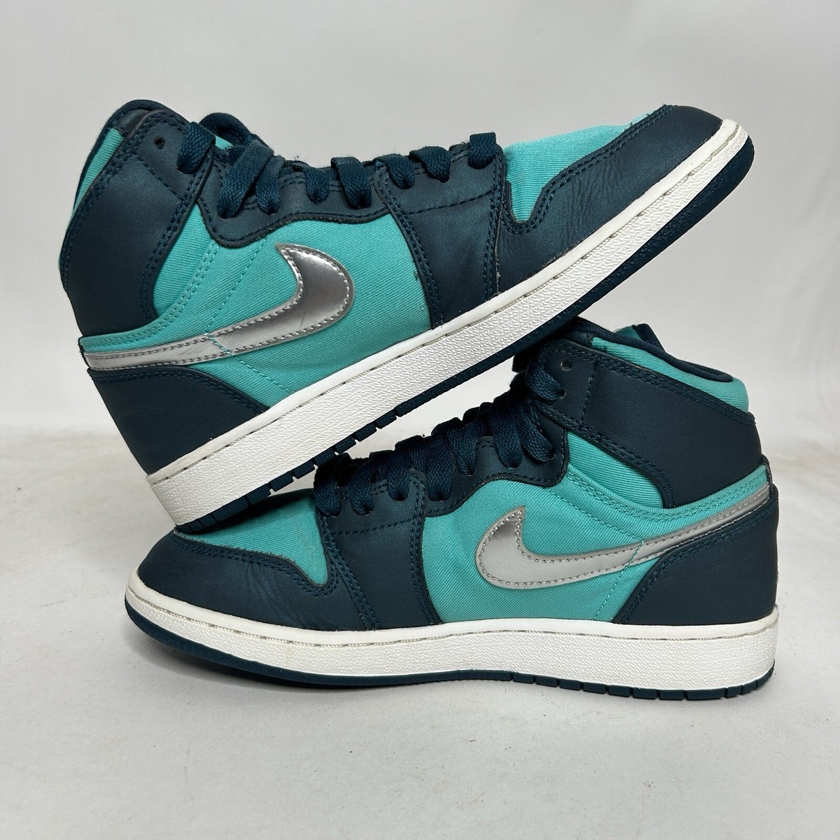Nike Air Jordan 1 Retro High GG “Hyper Jade” 332148-318 4.5Y