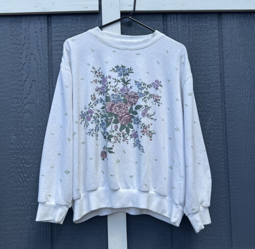 Vintage White Floral Crewneck Sweatshirt 90s Alfred Dunner