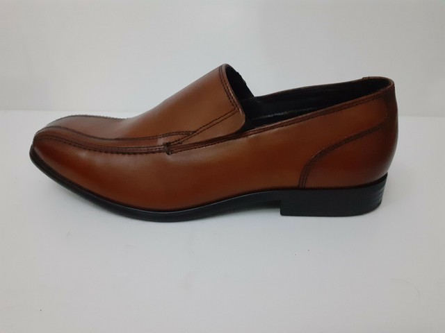 base acrobat shoes
