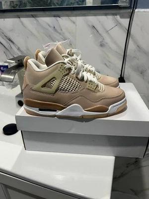 Size 6 W / 4.5 m Air Jordan 4 Retro Shimmer W DJ0675-200 Tan White New - Image 1 of 4