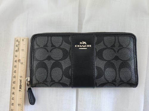 COACH Wallet Long Wallet Black Smoke Black Signature Long - Picture 11 of 11