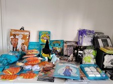 Spooky Village Halloween Kids Wholesale Lot Of 81