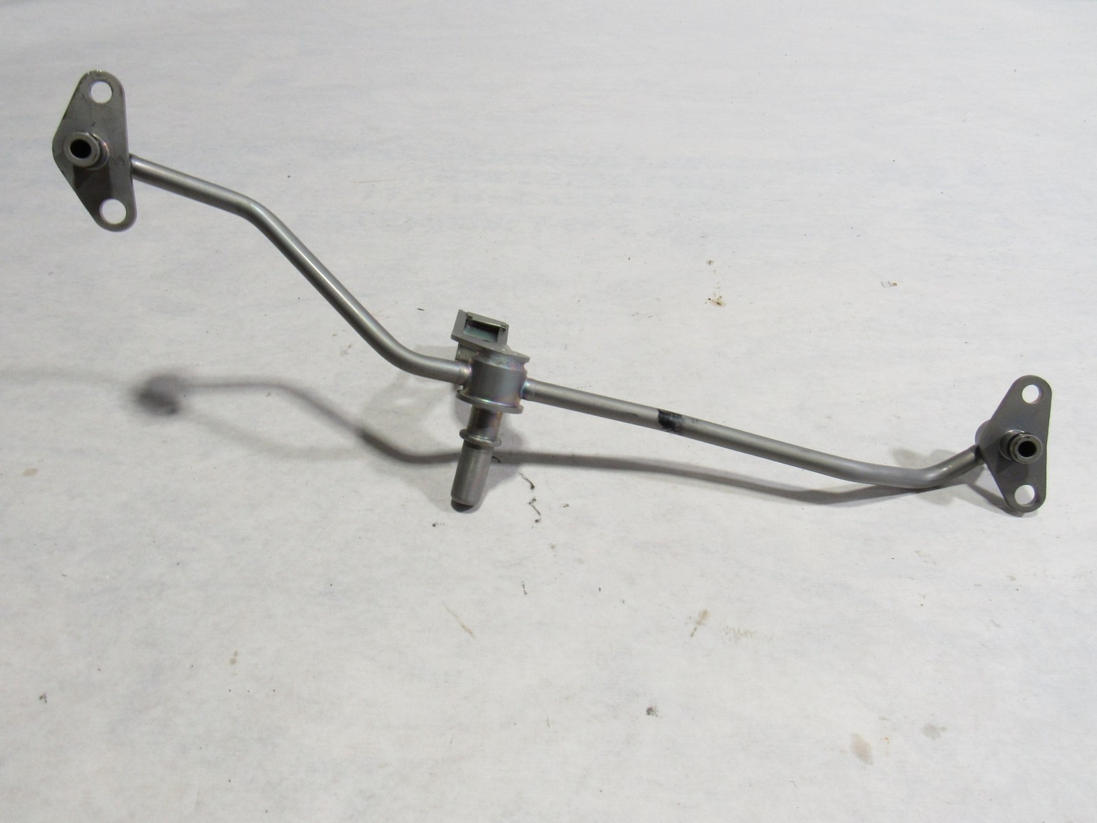 17-20 Mclaren 720S 720 2020 Fuel Rail Hose Pipe Line #3