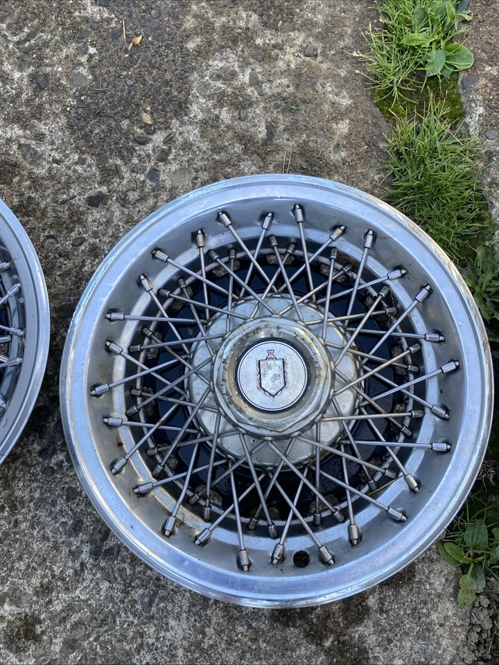 Old Chevy Hubcaps - Image 4 of 4