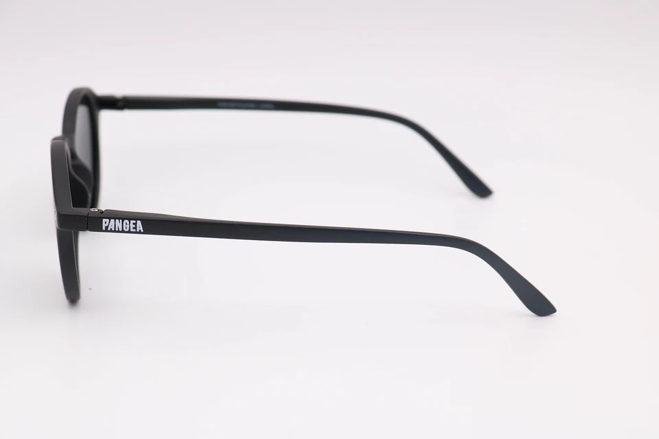 Gafas de sol polarizadas redondas ecológicas recicladas Pangea Reef negras/humo Foto 2 de 4