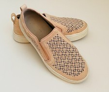 VIONIC Blush Pink Kimmie Perf Perforated Toe Slip-On Arch Support Shoes Sz 6