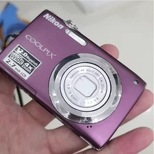 Nikon S3000 COOLPIX Digital Camera 12MP 4X Optical Zoom TESTED Purple