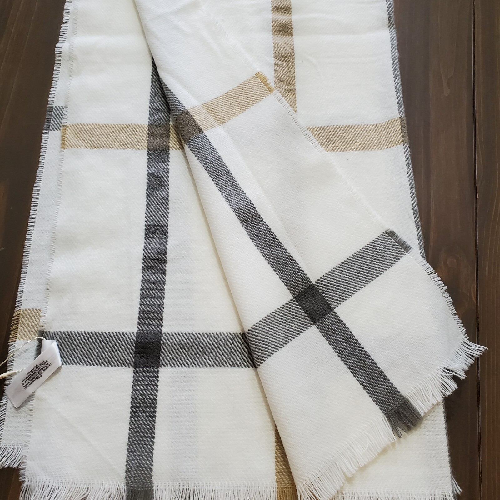 Primark Shawl Wrap Scarf Cream Beige Gray Plaid Reverse Self Fringe 28x70" NEW image 3