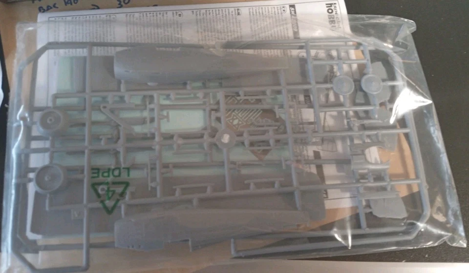 1:48 SPECIAL HOBBY SPAD VVII FRENCH AND ITALIAN ASSES sealed - Immagine 3 di 3