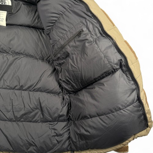 Chaqueta acolchada de plumón de ganso The North Face para hombre mediana años 90 vintage Y2K beige capucha - Imagen 16 de 17