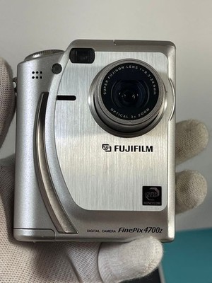 Fujifilm FinePix 4700Z Camera Body Used with Minor Scratches, No