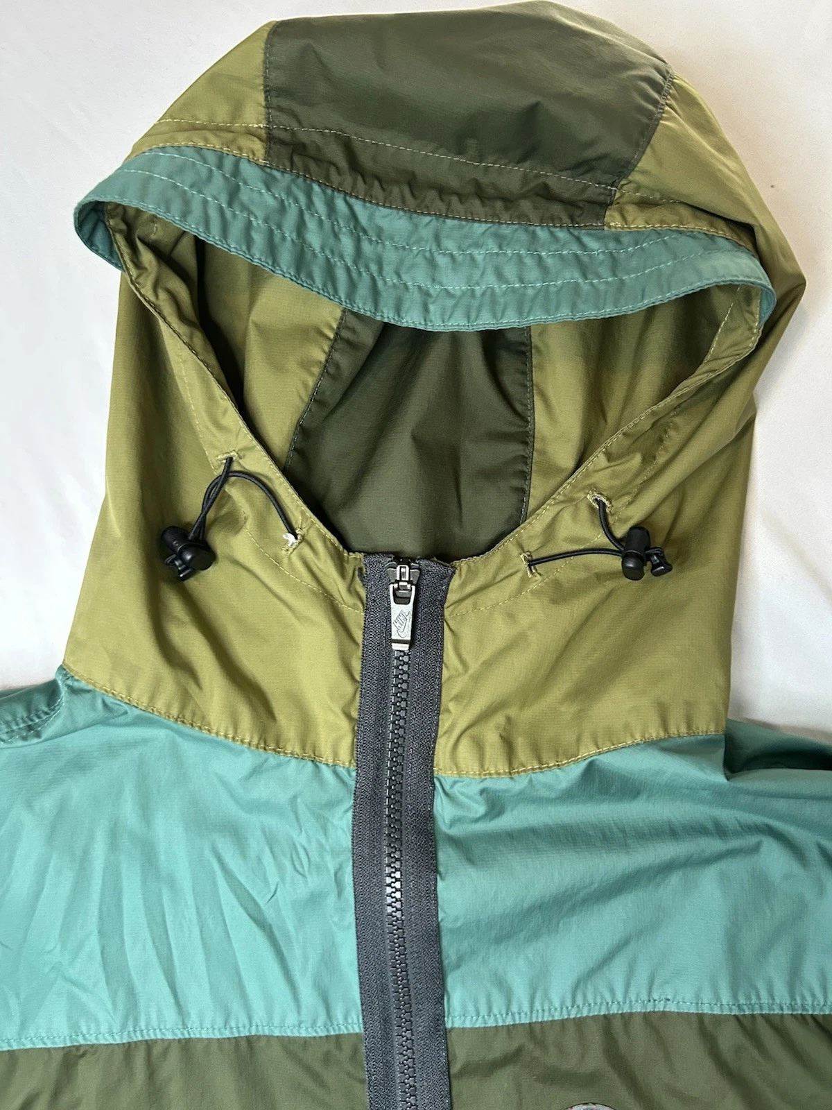 Nike Men’s Hooded Full Zip Colorblock Windbreaker Jacket Green/Blue Size S image 6