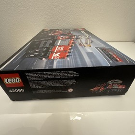 Brand new sealed LEGO TECHNIC Airport Rescue Vehicle (42068) 1094 pcs