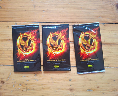 NECA The Hunger Games Trading Card Game Booster Packs, 3 Packs, 6 Karten/Pack