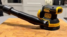 Henry Hoover/Vacuum Adaptor to Dewalt Palm Orbital Sander DCW210