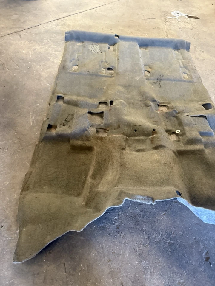 Chevrolet Silverado 2500 3500 2001-2006 doble cabina 2x2 alfombra gris Foto 2 de 4