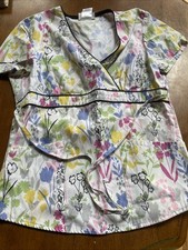 SB Scrubs Women's Scrub Top Size Medium White with colorful flowers