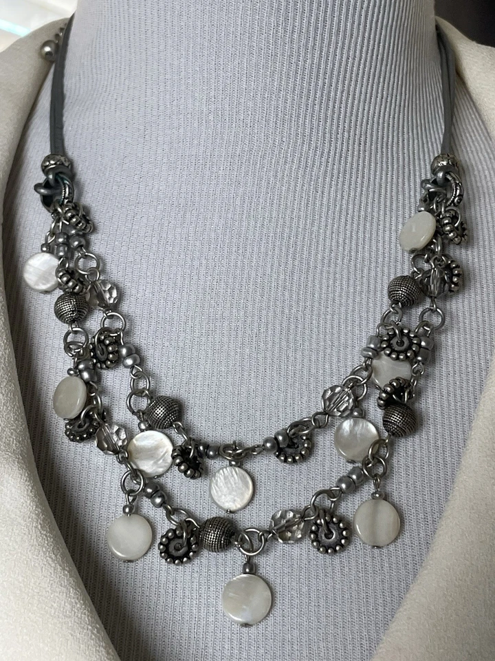 "Collar de colección madreperla en capas 18"" cuentas de plata fina ornamentadas cordón de cuero" Foto 2 de 4