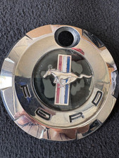 2005-2009 Ford Mustang Rear Trunk Emblem Wkey Hole Trunk Badge. Oem