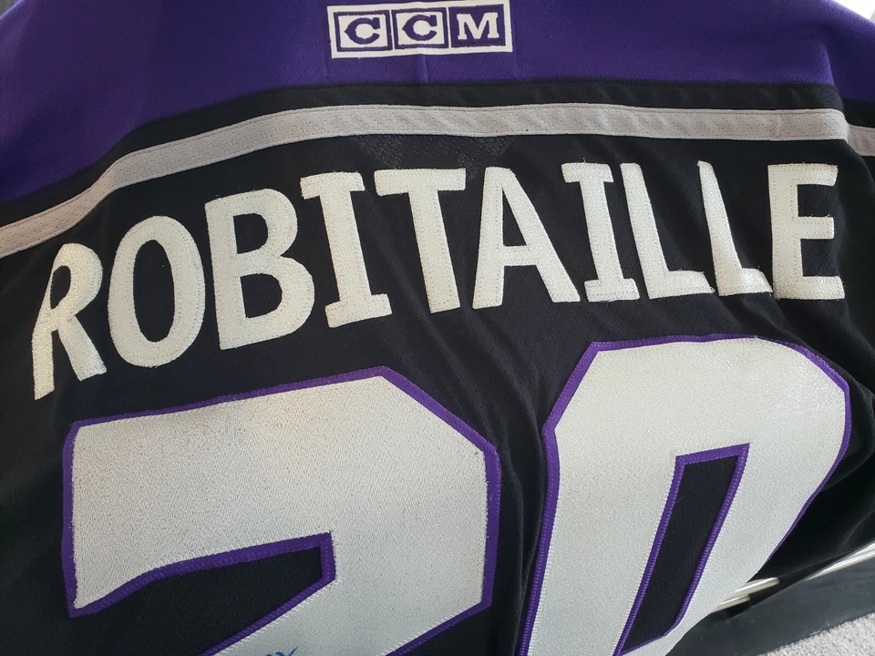 Luc Robitaille AUTOGRAPHED Signed Hockey Jersey // LA Kings - Image 3 of 4
