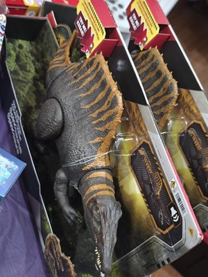Jurassic World Park Extreme Chompin' Spinosaurus Dinosaur Action Figure 21-inch