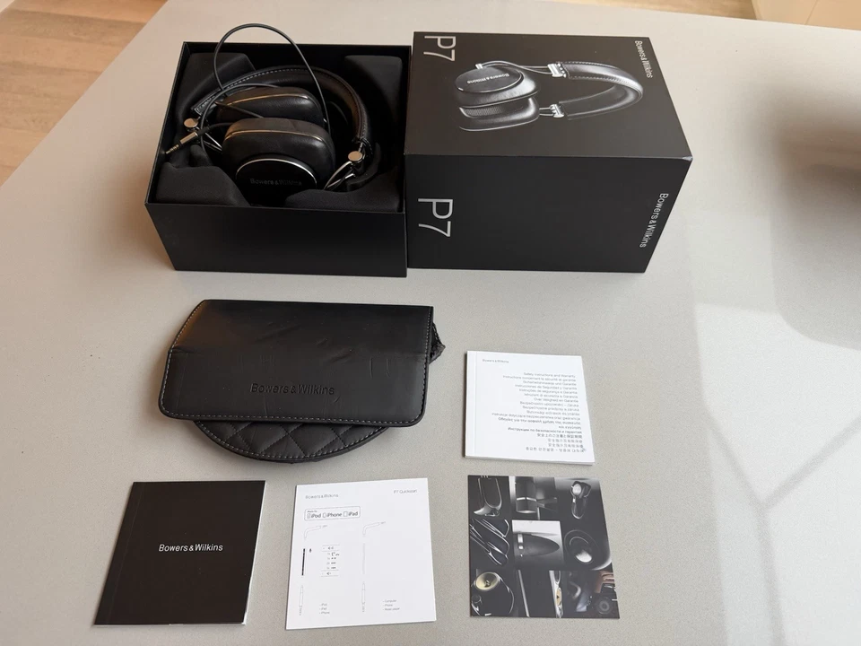 B&W P7 Wired Headphones. Mint Condition Never Used - Image 4 of 4